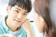 为何男人婚外有情却不愿意离婚？（深入剖析男性的三个离婚障碍）